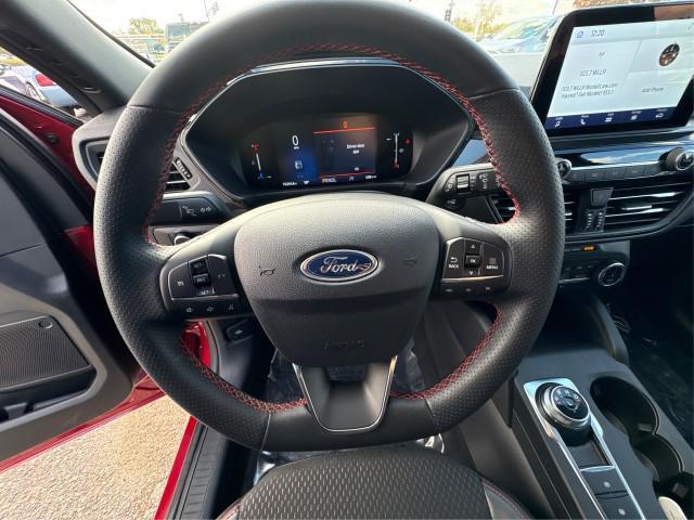 used 2025 Ford Escape car, priced at $29,222