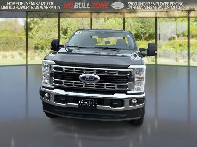 new 2025 Ford F-250 car, priced at $62,057