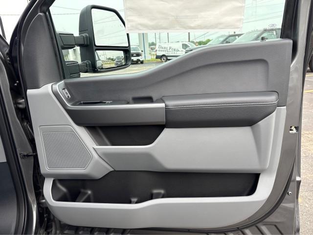 new 2025 Ford F-250 car, priced at $61,808