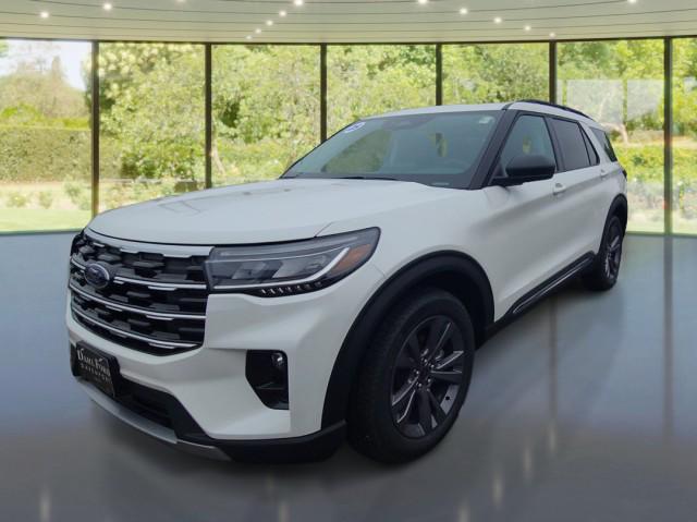 new 2025 Ford Explorer car, priced at $48,184