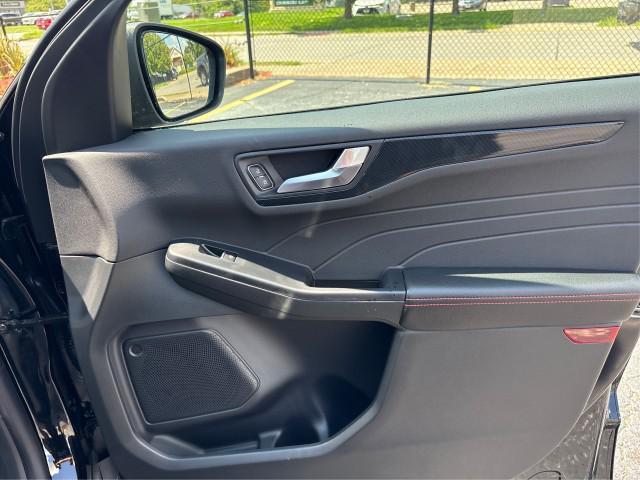 new 2025 Ford Escape car, priced at $35,290