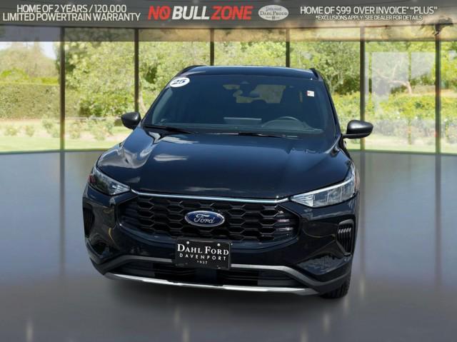 new 2025 Ford Escape car, priced at $35,290