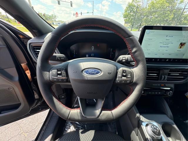 new 2025 Ford Escape car, priced at $35,290