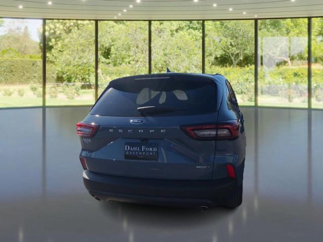 new 2025 Ford Escape car, priced at $33,211