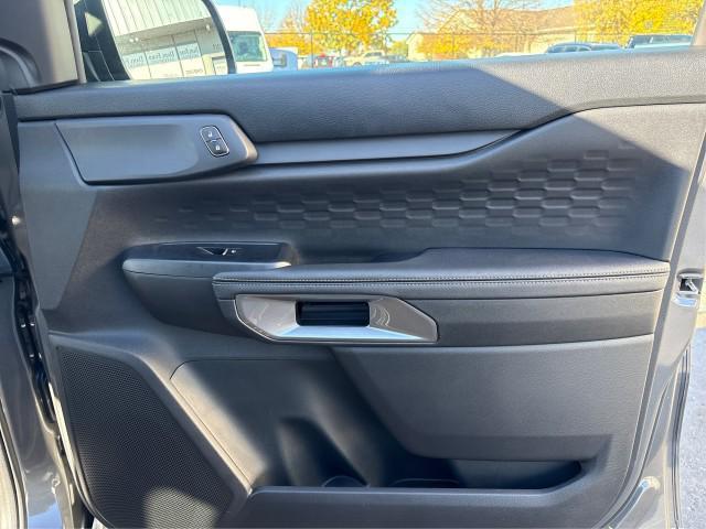 new 2025 Ford Ranger car, priced at $43,860