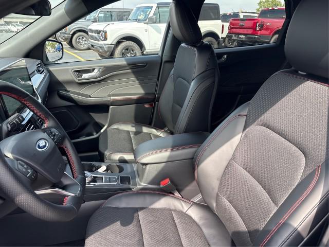 new 2025 Ford Escape car, priced at $36,414