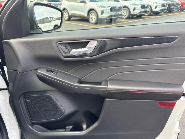 new 2025 Ford Escape car, priced at $36,414