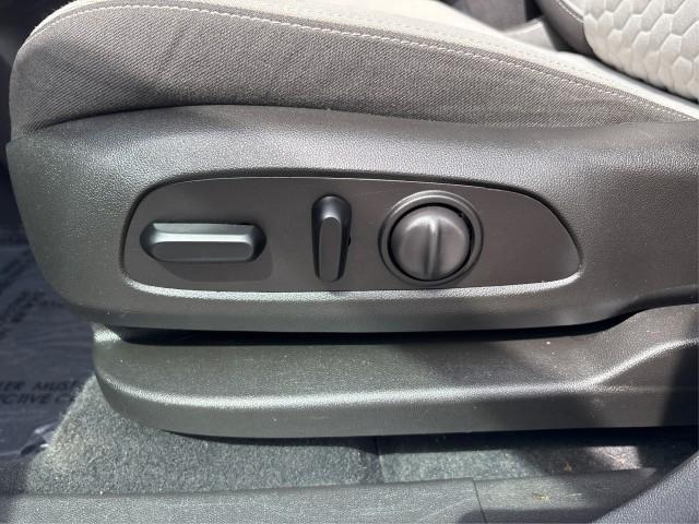 used 2021 Chevrolet Equinox car, priced at $18,444