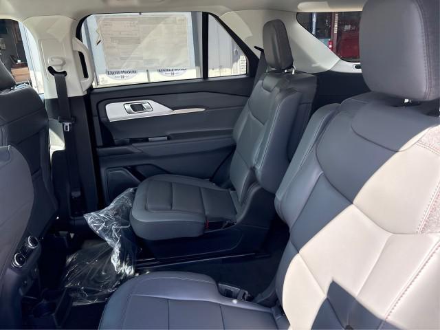 new 2025 Ford Explorer car, priced at $46,899