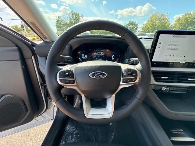 new 2025 Ford Explorer car, priced at $46,899