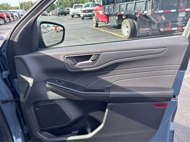 new 2025 Ford Escape car, priced at $34,670