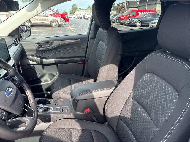 new 2025 Ford Escape car, priced at $34,670