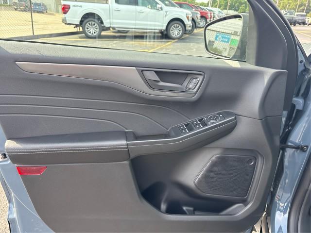 new 2025 Ford Escape car, priced at $34,670