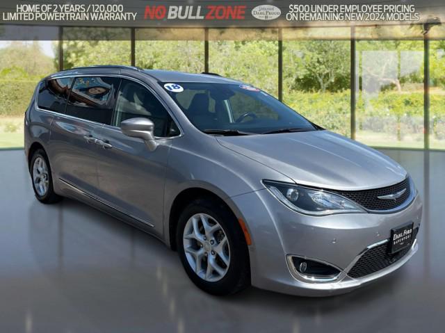 used 2018 Chrysler Pacifica car, priced at $15,081