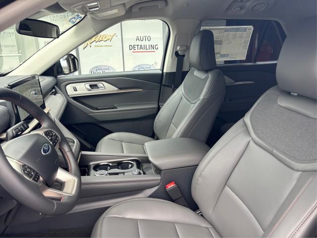new 2025 Ford Explorer car, priced at $48,376