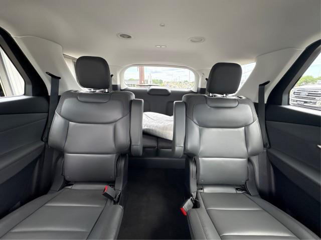 new 2025 Ford Explorer car, priced at $48,376