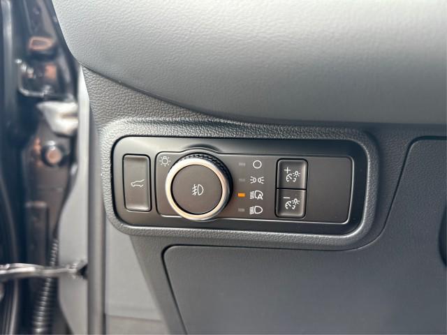new 2025 Ford Explorer car, priced at $48,376