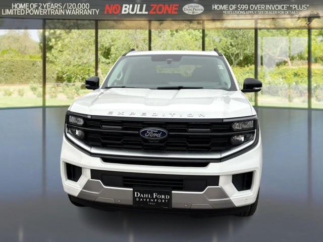 new 2025 Ford Expedition car, priced at $85,345