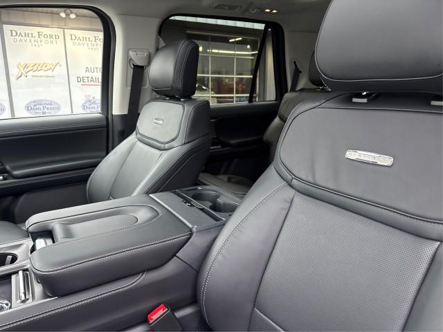 new 2025 Ford Expedition car, priced at $85,345