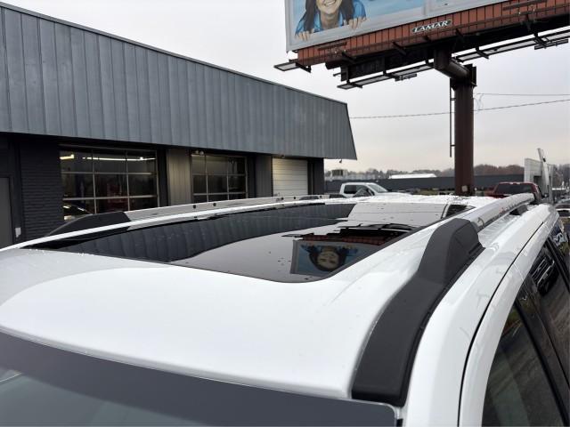 new 2025 Ford Expedition car, priced at $85,345