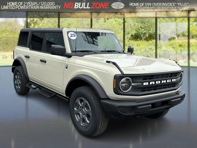 new 2025 Ford Bronco car, priced at $51,186