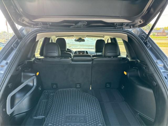 used 2018 Jeep Cherokee car, priced at $17,550