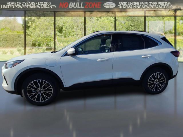 new 2025 Ford Escape PHEV car, priced at $41,552