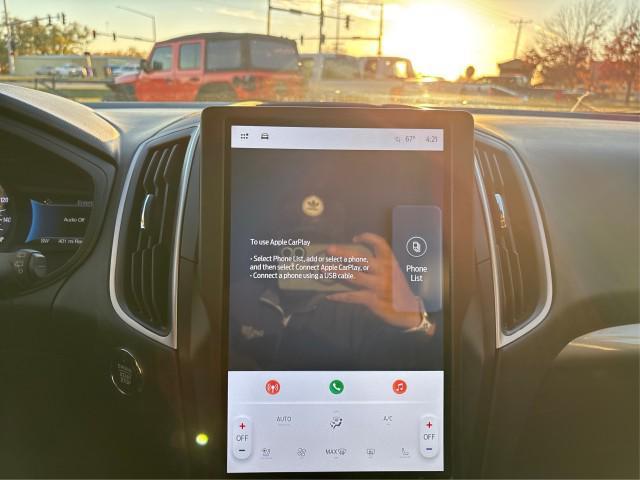 used 2024 Ford Edge car, priced at $32,827