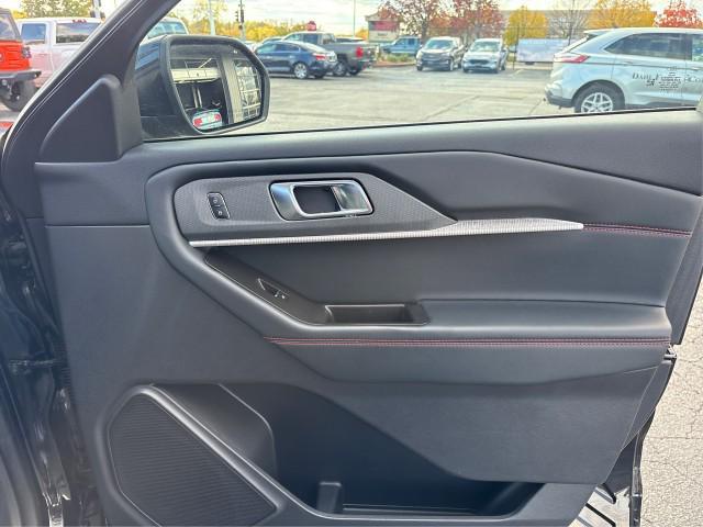 used 2025 Ford Explorer car, priced at $43,491