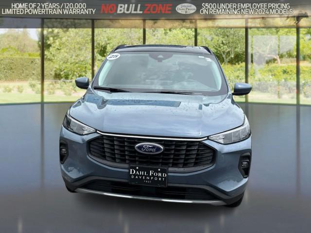 new 2025 Ford Escape PHEV car, priced at $39,679
