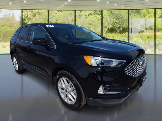 used 2024 Ford Edge car, priced at $31,349