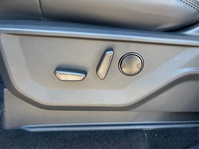 new 2025 Ford Expedition car, priced at $84,735