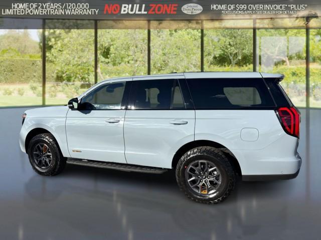 new 2025 Ford Expedition car, priced at $84,735