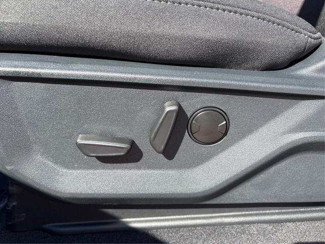 new 2025 Ford F-150 car, priced at $62,642