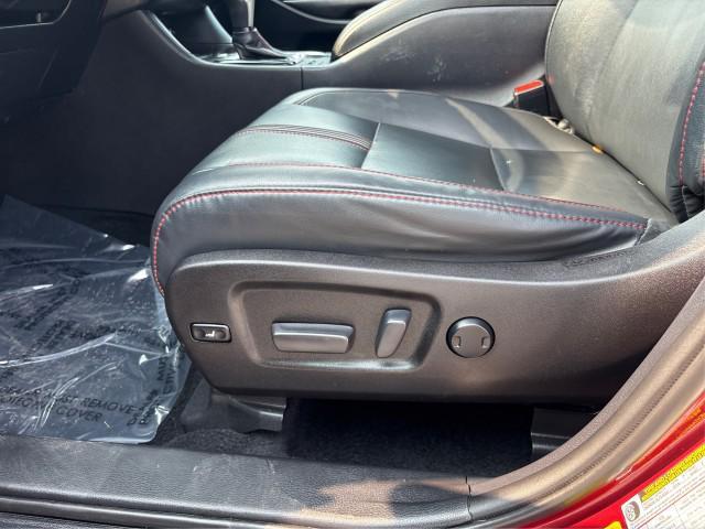 used 2019 Toyota Highlander car, priced at $30,255