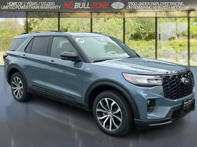 new 2025 Ford Explorer car, priced at $49,286