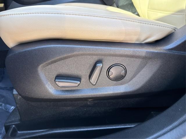 used 2022 Ford Edge car, priced at $24,556