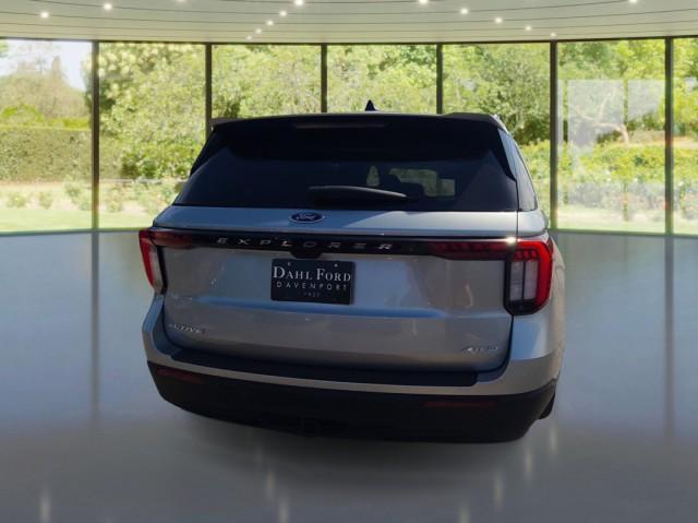 new 2025 Ford Explorer car, priced at $40,255