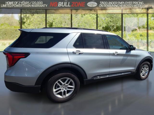 new 2025 Ford Explorer car, priced at $41,608