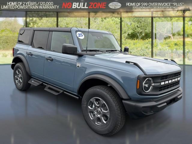 new 2025 Ford Bronco car, priced at $50,532