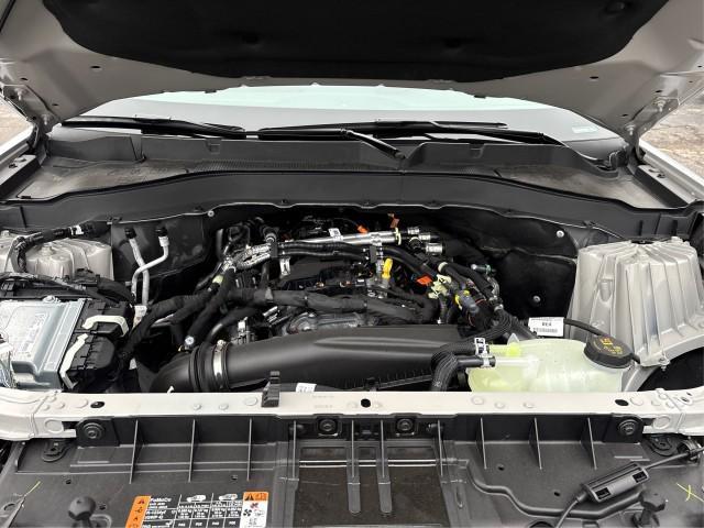 new 2025 Ford Explorer car, priced at $47,704