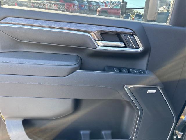 used 2025 Chevrolet Silverado 2500 car, priced at $68,777