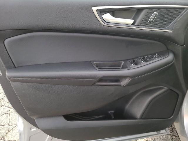 used 2022 Ford Edge car, priced at $28,056