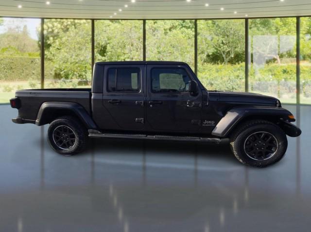 used 2021 Jeep Gladiator car, priced at $35,625