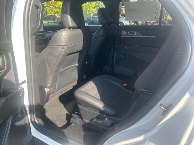 new 2025 Ford Explorer car, priced at $61,654