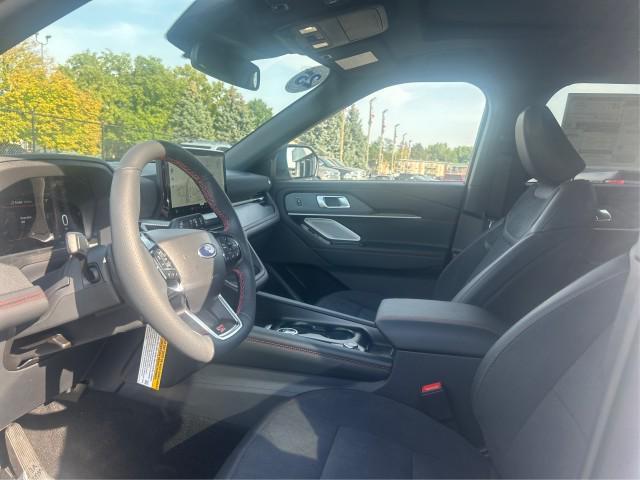 new 2025 Ford Explorer car, priced at $61,654