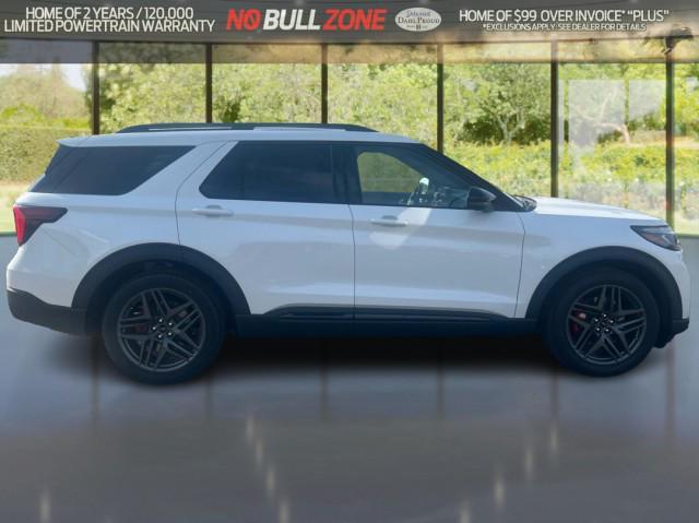 new 2025 Ford Explorer car, priced at $61,654