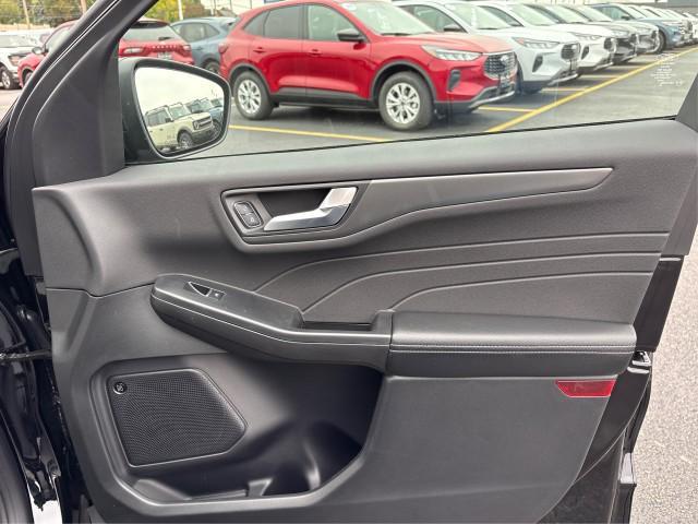 new 2026 Ford Escape car, priced at $37,389
