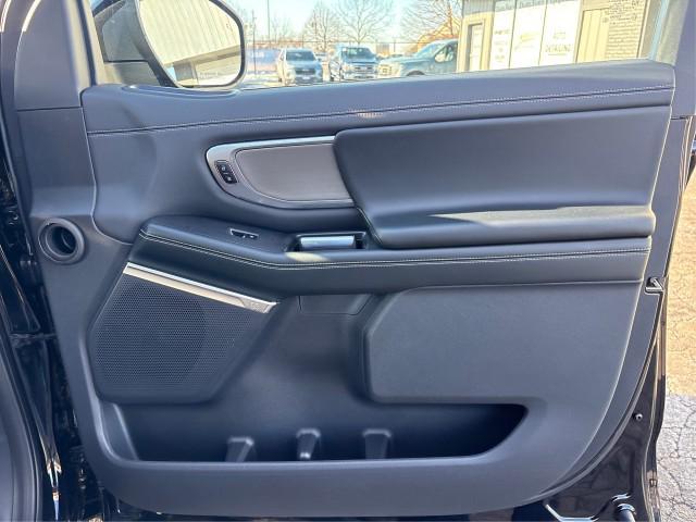 new 2025 Ford Expedition car, priced at $84,350