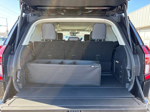 new 2025 Ford Expedition car, priced at $84,350